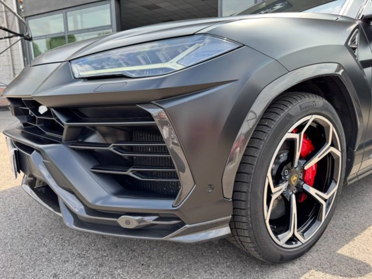 Lamborghini Urus 4.0 (18)