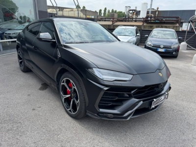 Lamborghini Urus 4.0 (2)