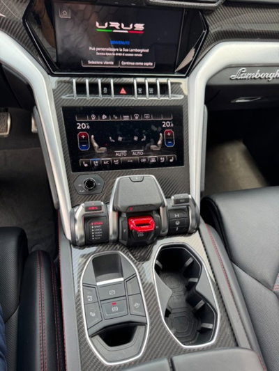 Lamborghini Urus 4.0 (7)