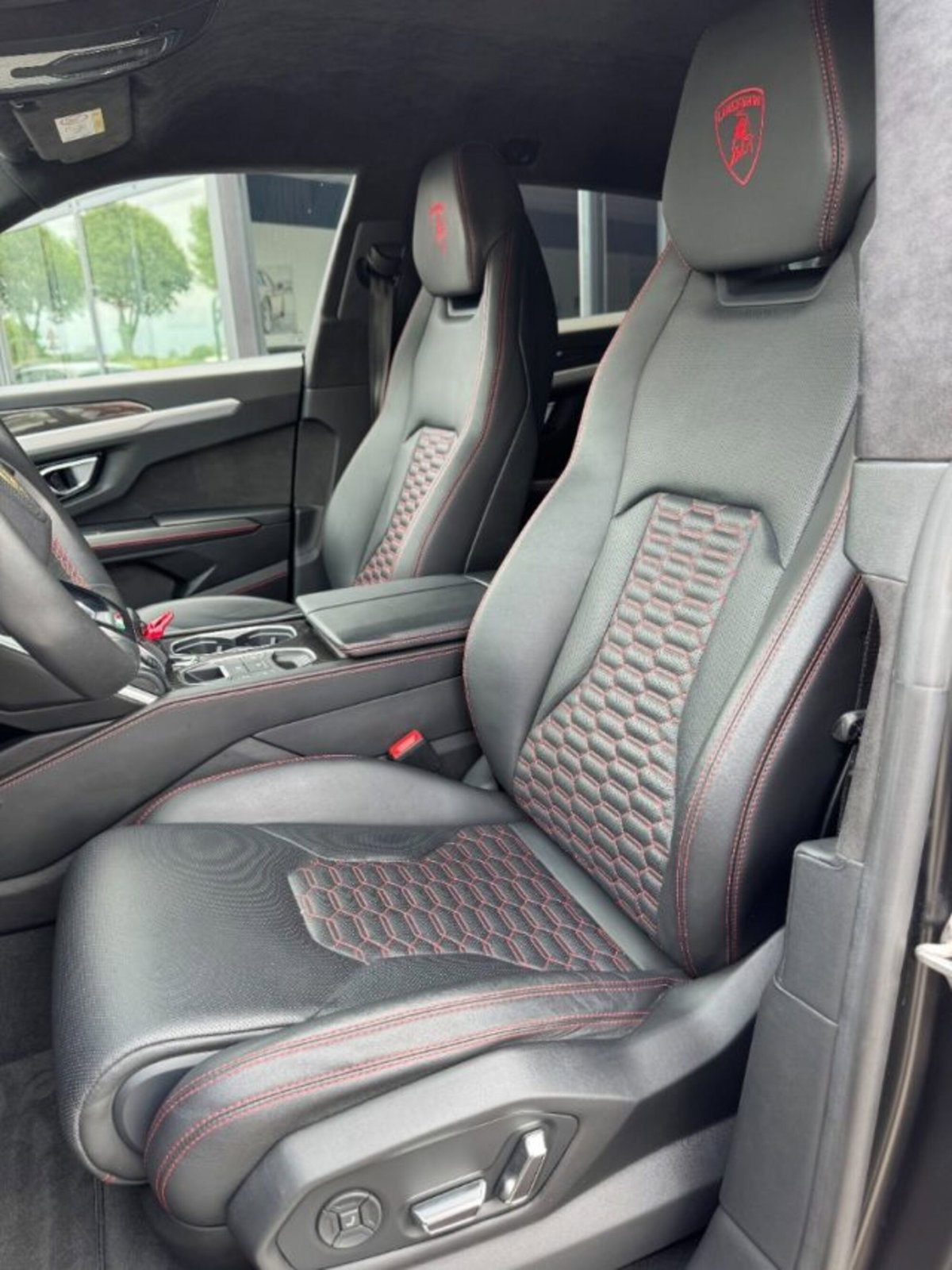Lamborghini Urus 4.0 (8)