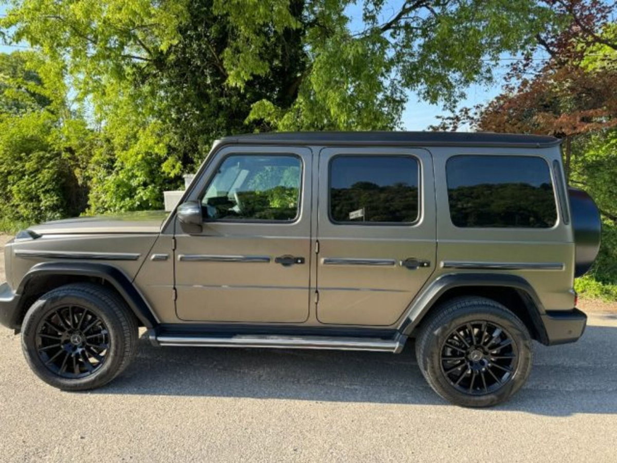 Mercedes-Benz Classe G 400 d Premium Plus (3)