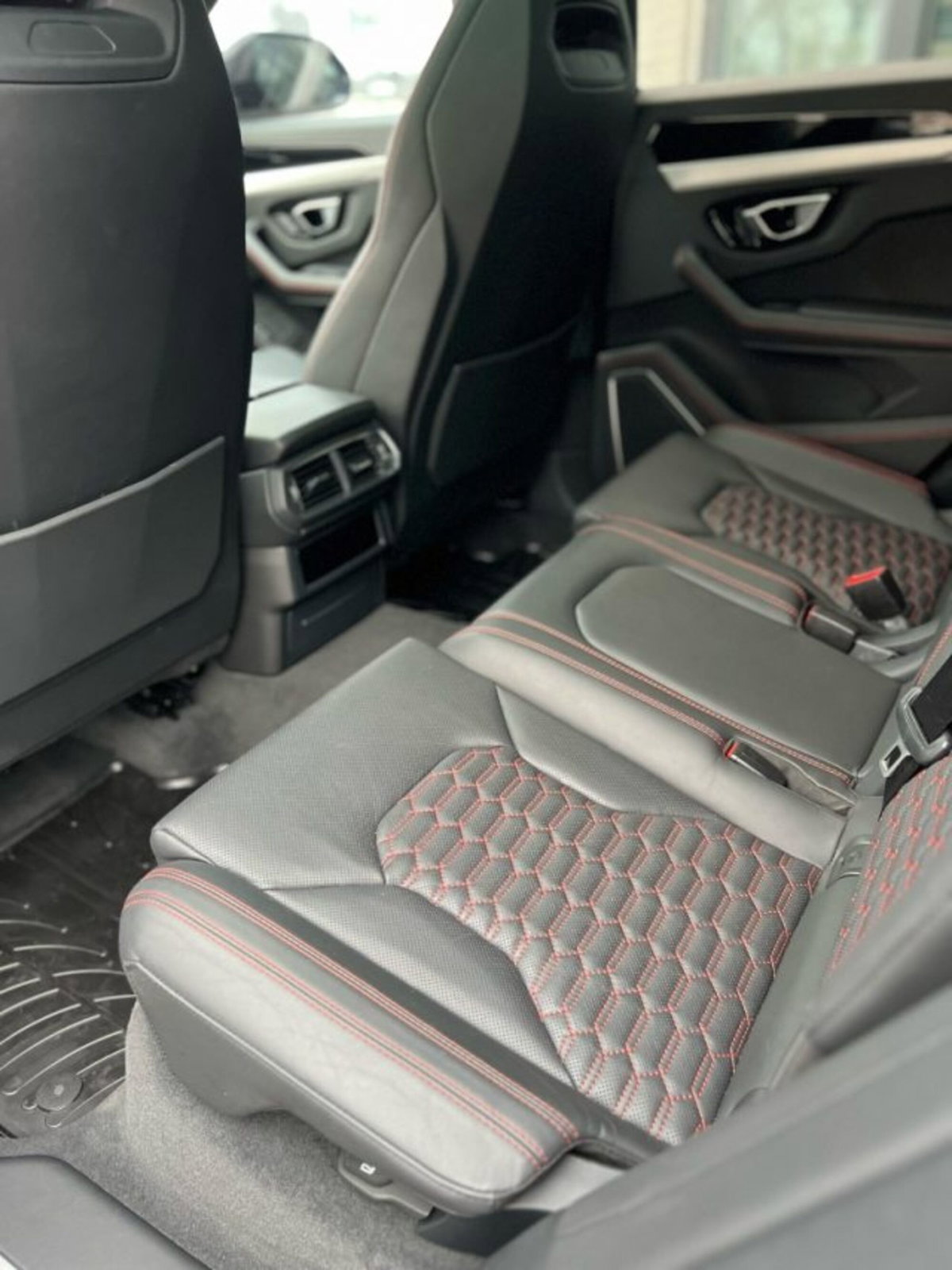 Lamborghini Urus 4.0 (13)