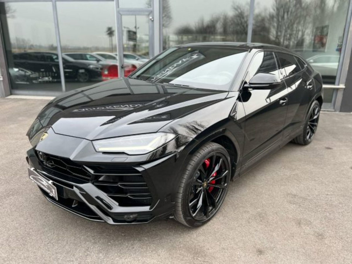 Lamborghini Urus 4.0 (2)