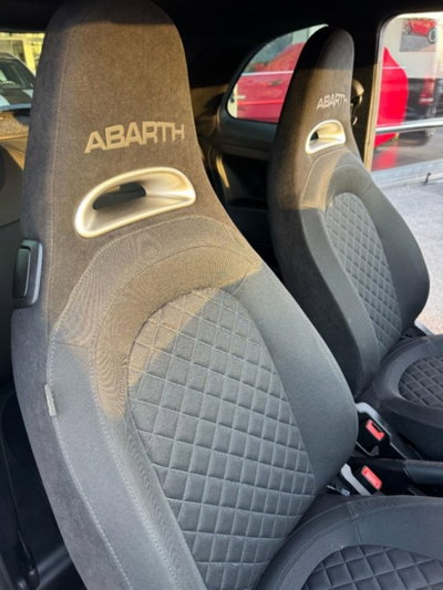 Abarth 595 595 1.4 Turbo T-Jet 165 CV Turismo (9)