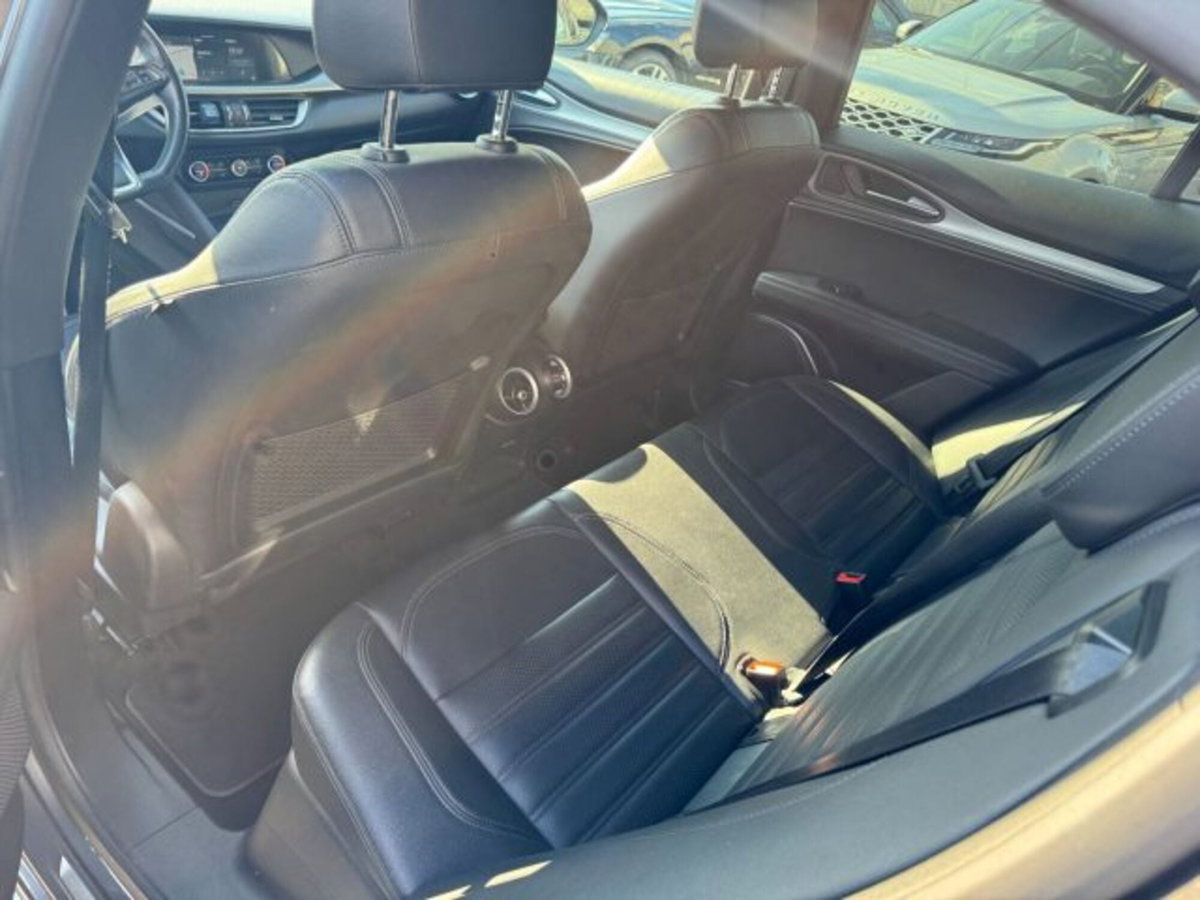 Alfa Romeo Stelvio Stelvio 2.2 Turbodiesel 210 CV AT8 Q4 Veloce Tì (11)