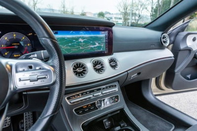 Mercedes-Benz Classe E Coupé 220 d 4Matic Premium Plus (10)
