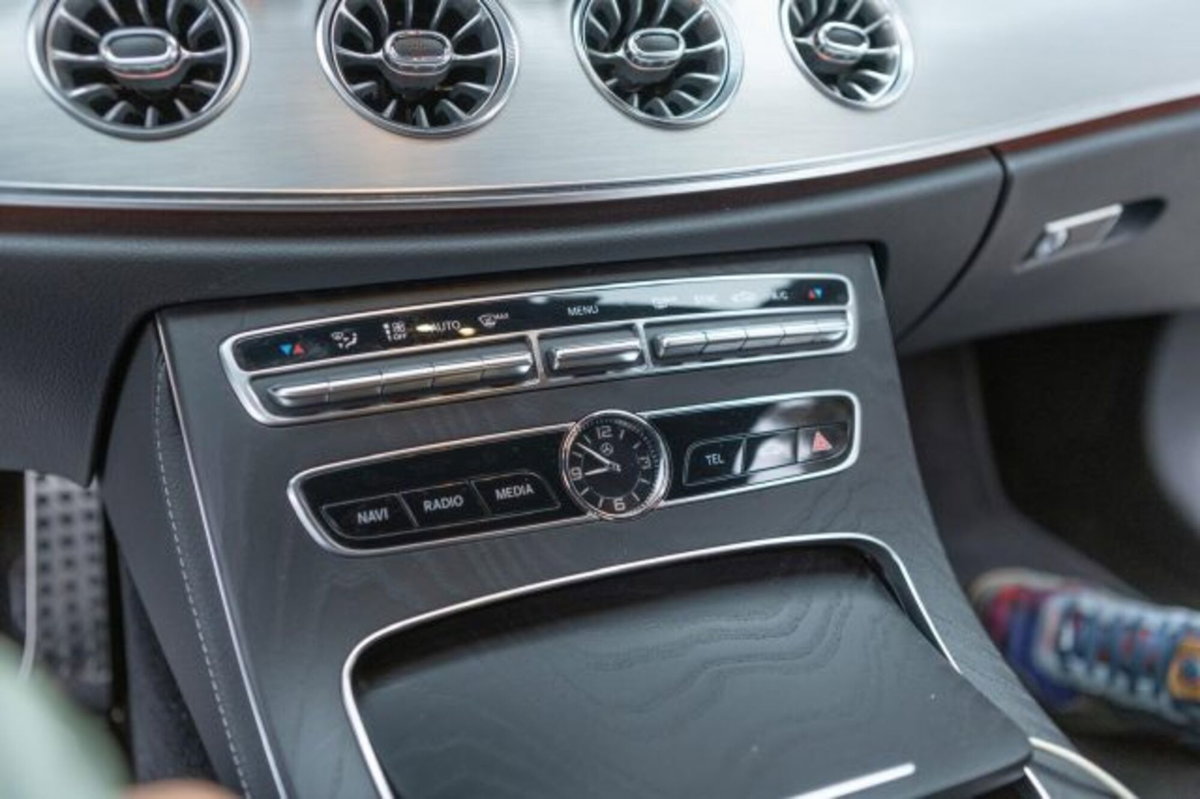 Mercedes-Benz Classe E Coupé 220 d 4Matic Premium Plus (18)