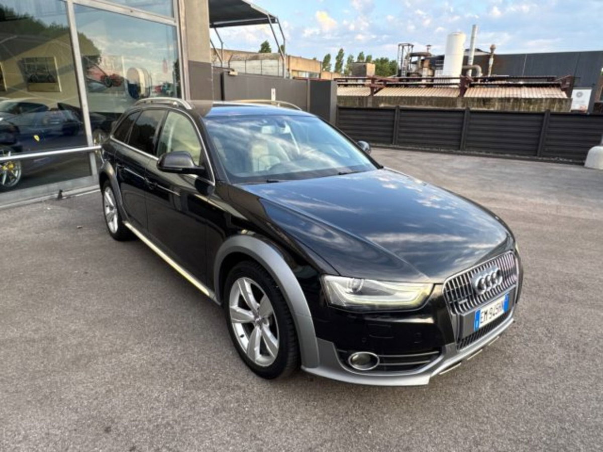 Audi A4 Allroad 3.0 V6 TDI 245 CV S tronic Advanced (2)