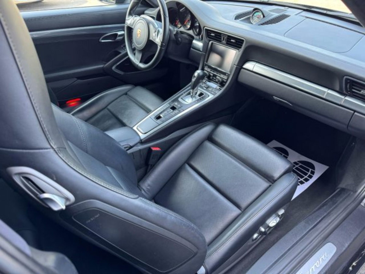 Porsche 911 Coupé 3.4 Carrera (9)