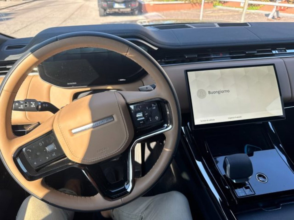 Land Rover Range Rover Sport 3.0D l6 249 CV HSE Dynamic Stealth (6)