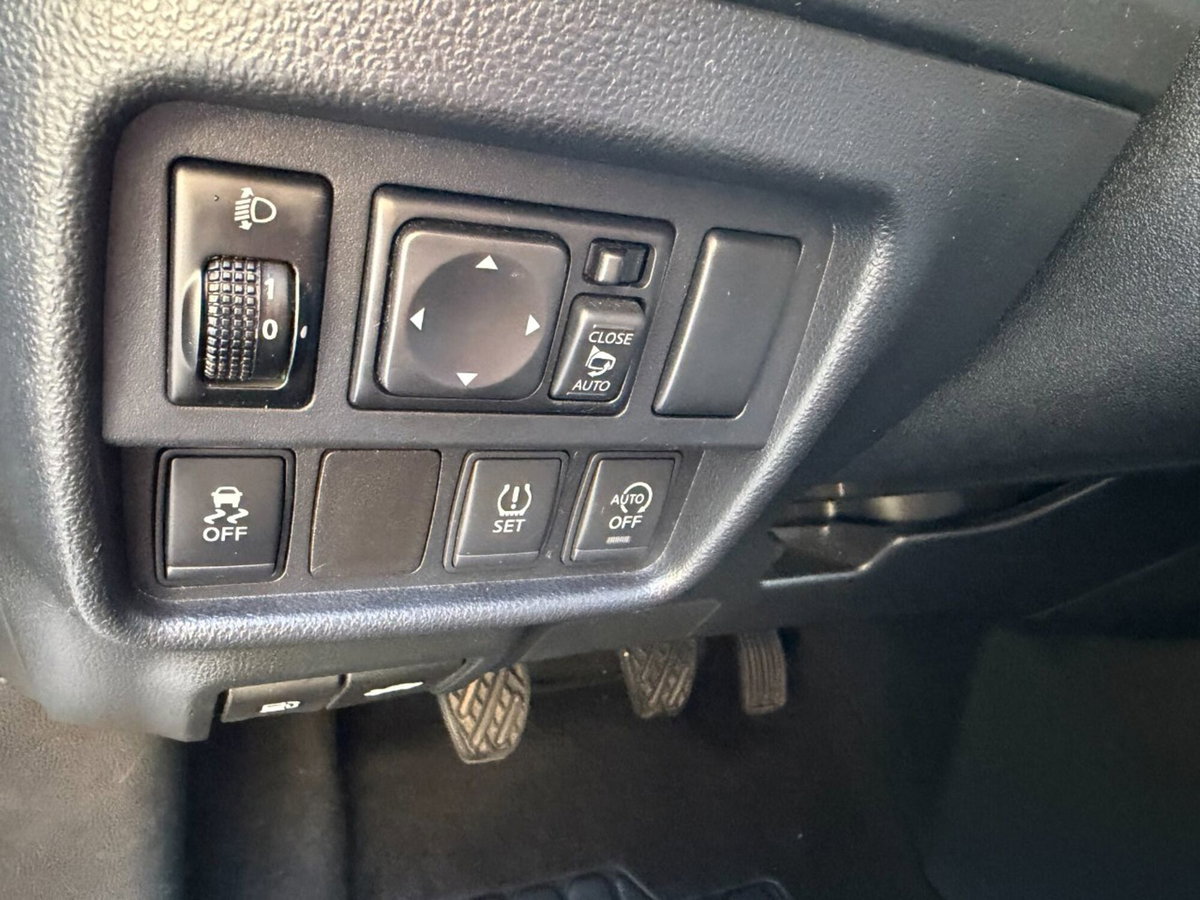 Nissan Juke 1.2 DIG-T 115 Start&Stop Tekna (11)