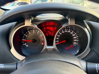 Nissan Juke 1.2 DIG-T 115 Start&Stop Tekna (14)