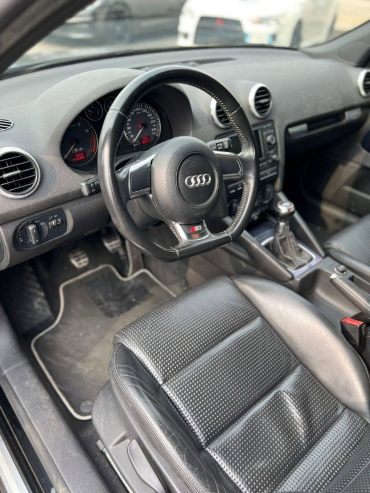 Audi S3 2.0 TFSI quattro (4)