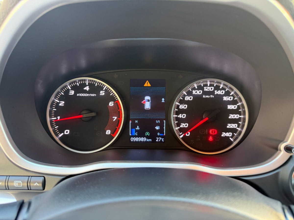 Mitsubishi Eclipse Cross 1.5 turbo 2WD Instyle (15)