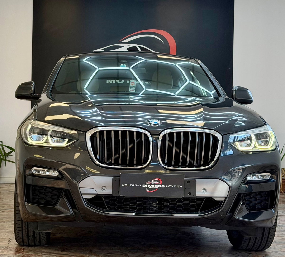 BMW X4 xDrive20d Msport-X (2)