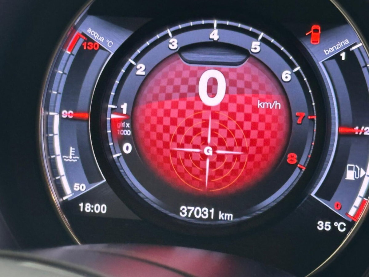 Abarth 595 595 1.4 Turbo T-Jet 180 CV Competizione (18)
