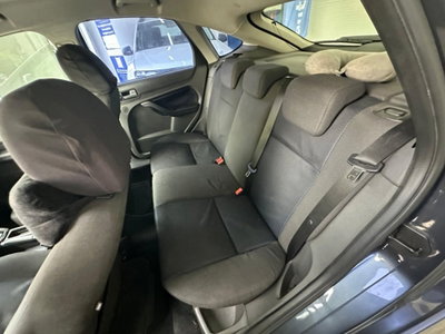 Ford Focus 1.8 TDCi (115CV) 5p. Tit. (10)