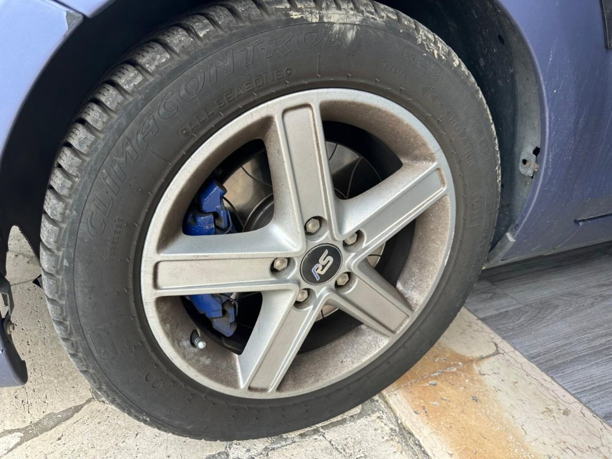 Ford Focus 1.8 TDCi (115CV) 5p. Tit. (17)