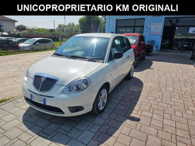 Lancia Ypsilon 1.3 MJT 75 CV Unyca usata