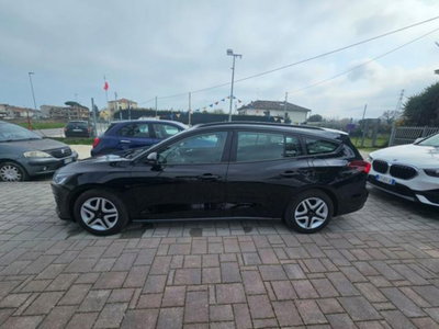 Ford Focus Station Wagon 1.5 EcoBlue 120 CV automatico SW Business (2)