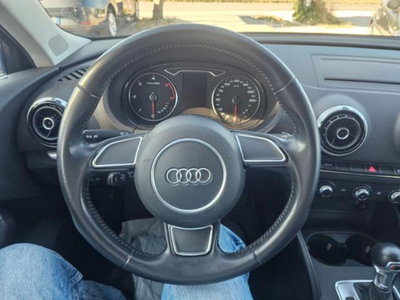 Audi A3 Sportback 1.6 TDI clean diesel S tronic Business (16)