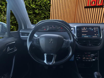 Peugeot 208 75 5 porte Allure (11)