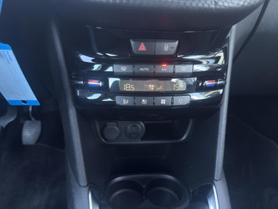 Peugeot 208 75 5 porte Allure (14)