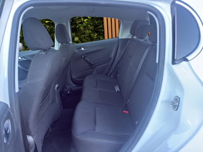Peugeot 208 75 5 porte Allure (17)