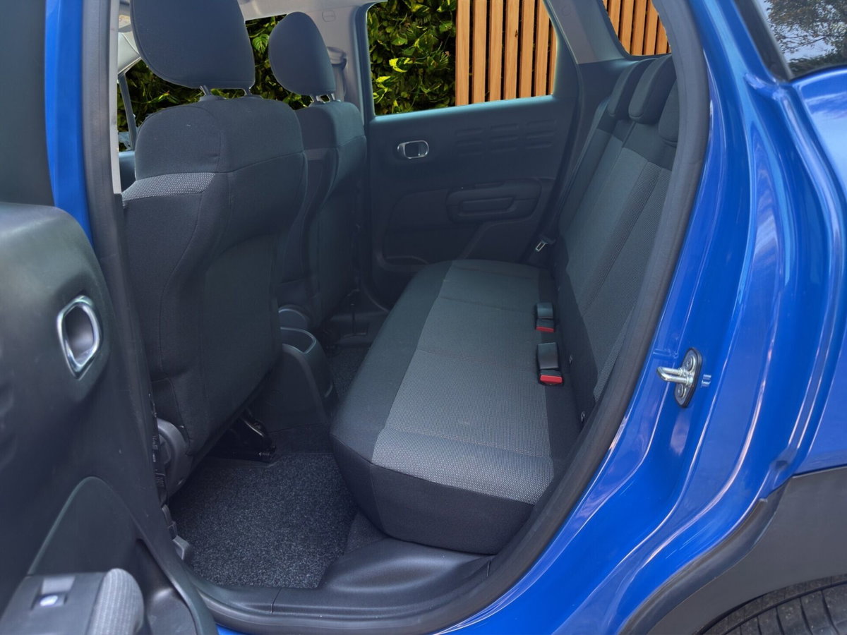Citroen C3 Aircross BlueHDi 110 S&S Shine Pack (18)
