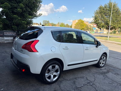 Peugeot 3008 1.6 HDi 112CV Allure (5)