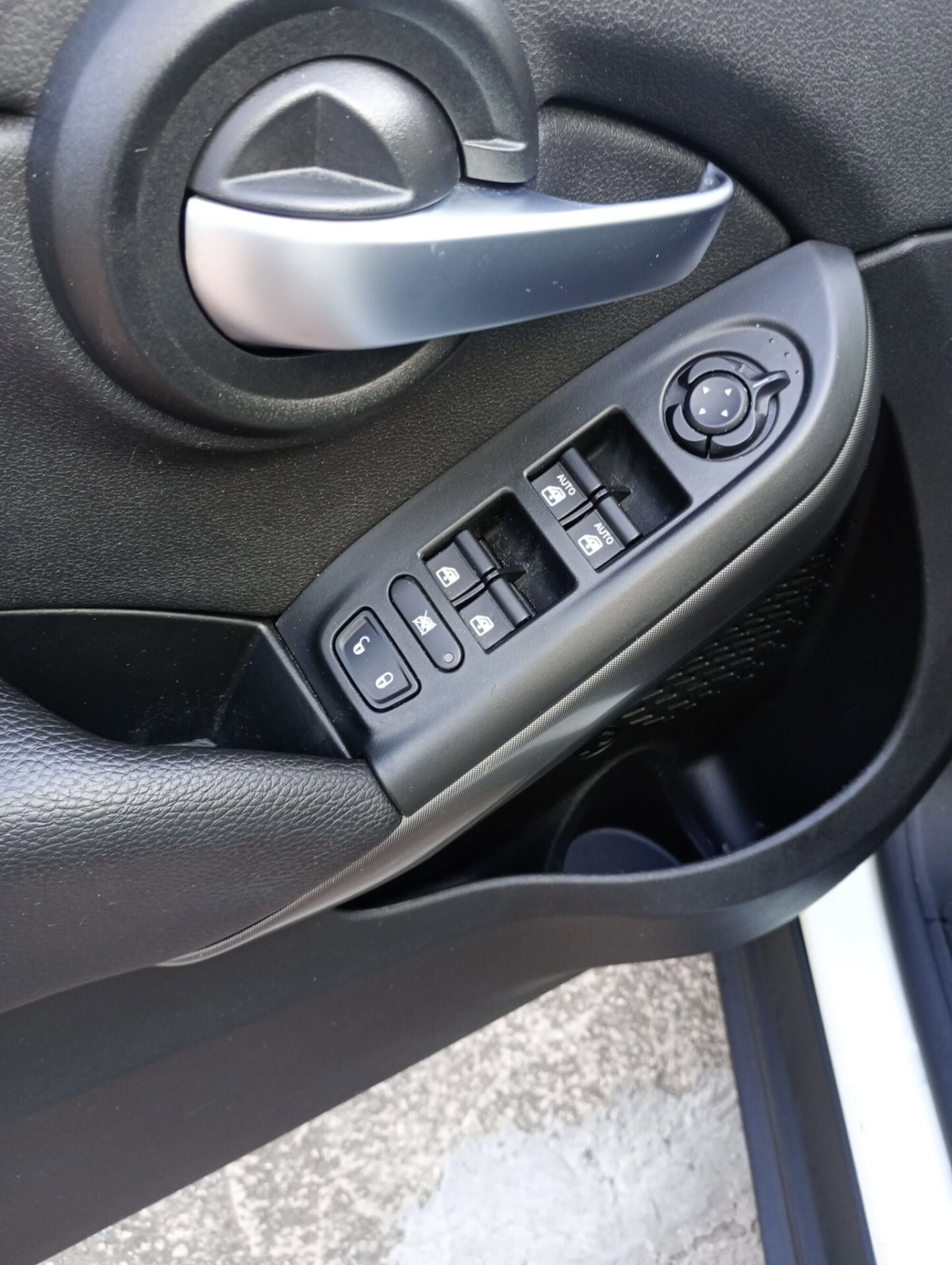 Fiat 500X 1.3 MultiJet 95 CV Lounge (15)