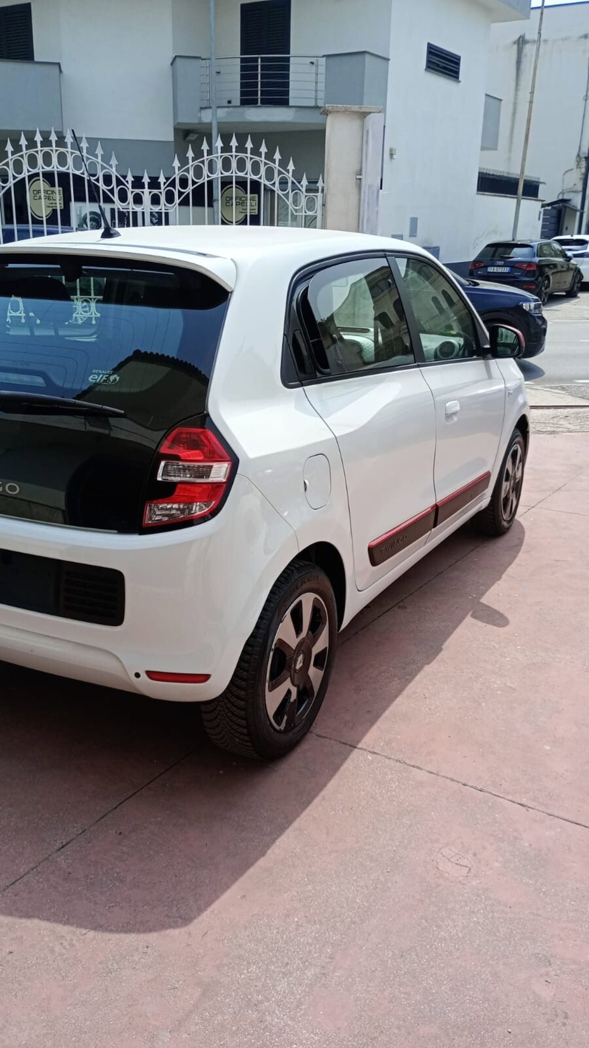 Renault Twingo SCe Zen (2)