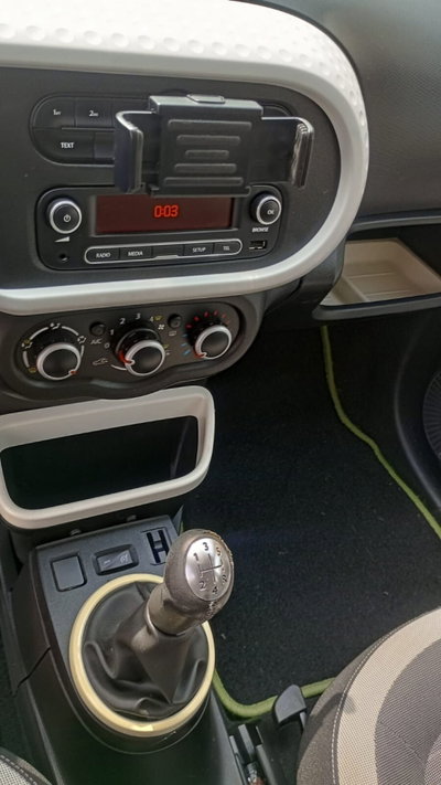 Renault Twingo SCe Zen (8)