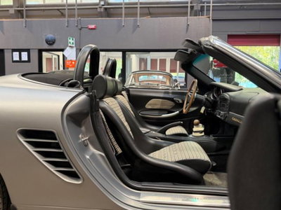 Porsche Boxster 3.2i 24V cat S (12)