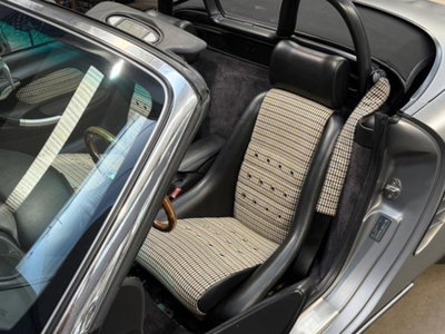 Porsche Boxster 3.2i 24V cat S (9)