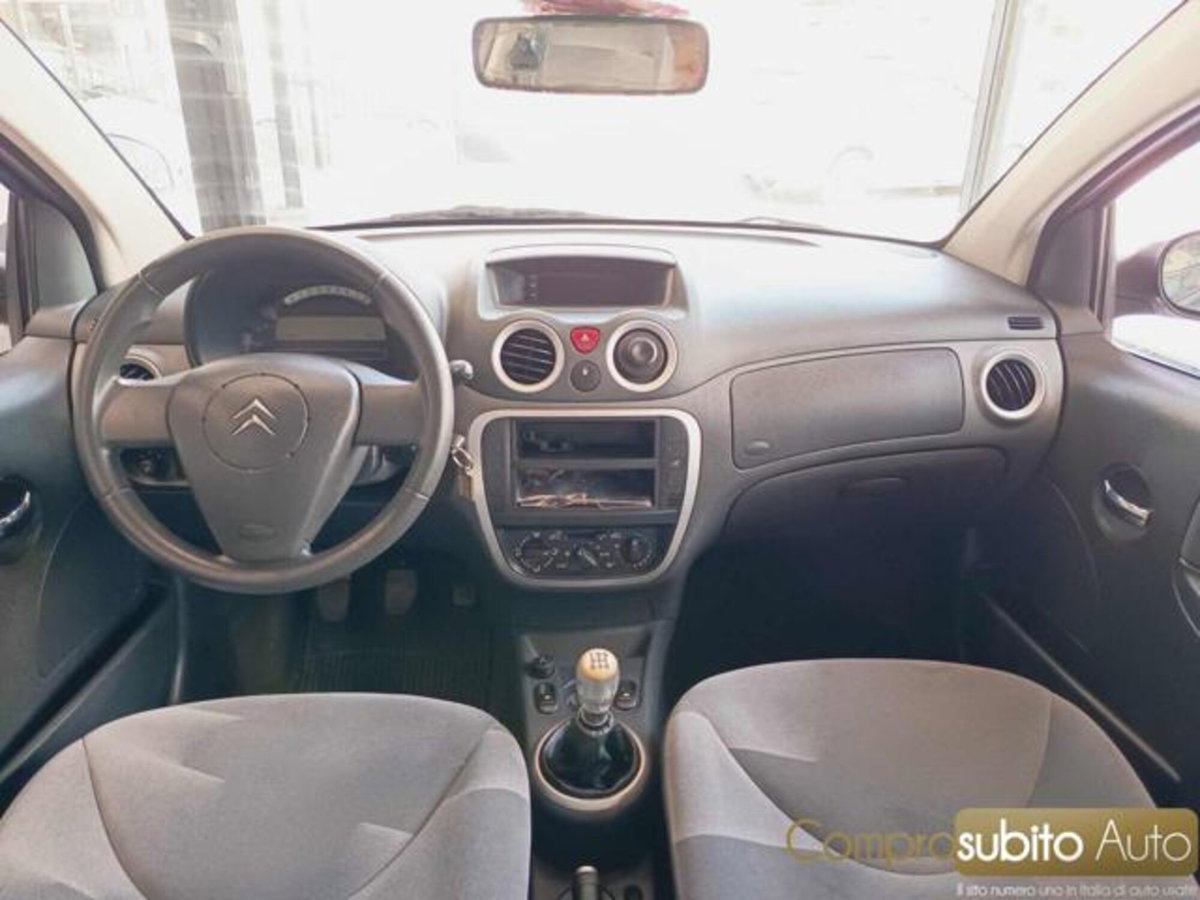 Citroen C2 1.1 airdream Exclusive (9)