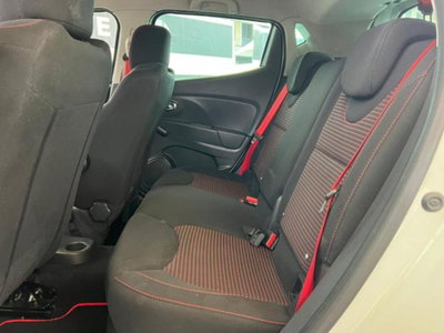 Renault Clio 1.6 T 200CV EDC Start&Stop 5 porte R.S. (10)