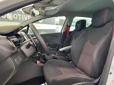 Renault Clio 1.6 T 200CV EDC Start&Stop 5 porte R.S. (9)