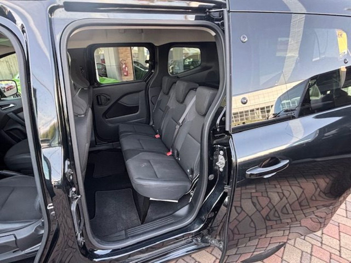 Renault Kangoo 1.5 blue dci Techno 115cv 5p.ti (8)