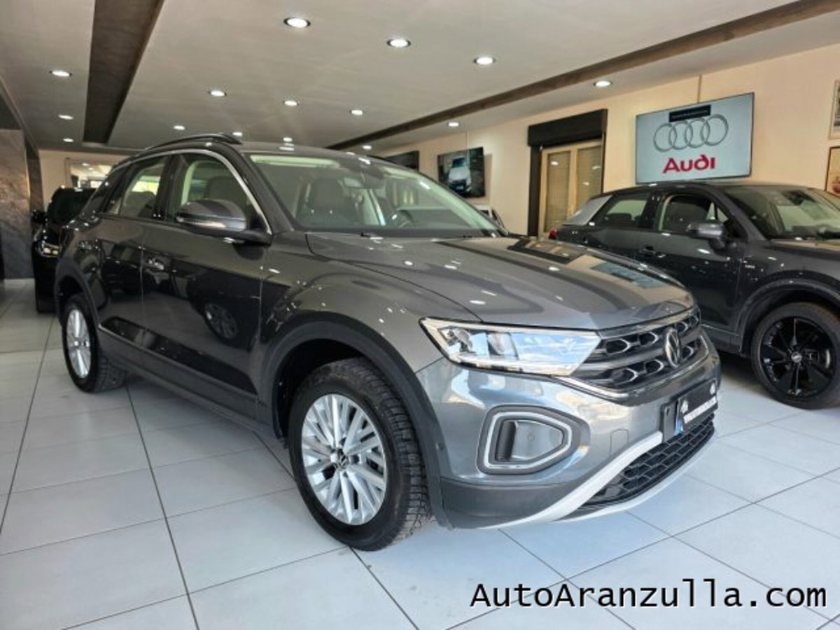 Volkswagen T-Roc 2.0 tdi Life 115cv (3)