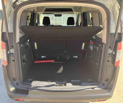 Ford Tourneo Courier 1.0 EcoBoost 100 CV Titanium (12)