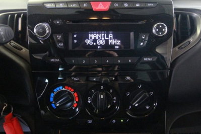 Lancia Ypsilon 1.3 MJT 16V 95 CV 5 porte S&S Platinum (14)