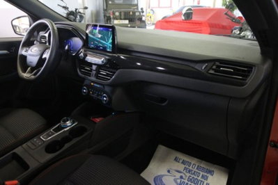 Ford Kuga 2.5 Plug In Hybrid 225 CV CVT 2WD ST-Line (10)