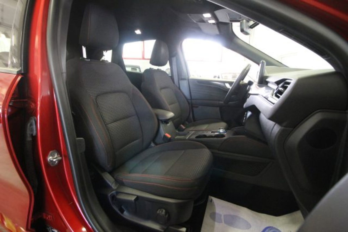 Ford Kuga 2.5 Plug In Hybrid 225 CV CVT 2WD ST-Line (20)