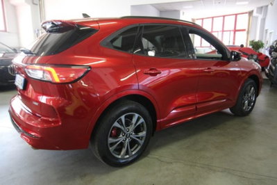 Ford Kuga 2.5 Plug In Hybrid 225 CV CVT 2WD ST-Line (5)