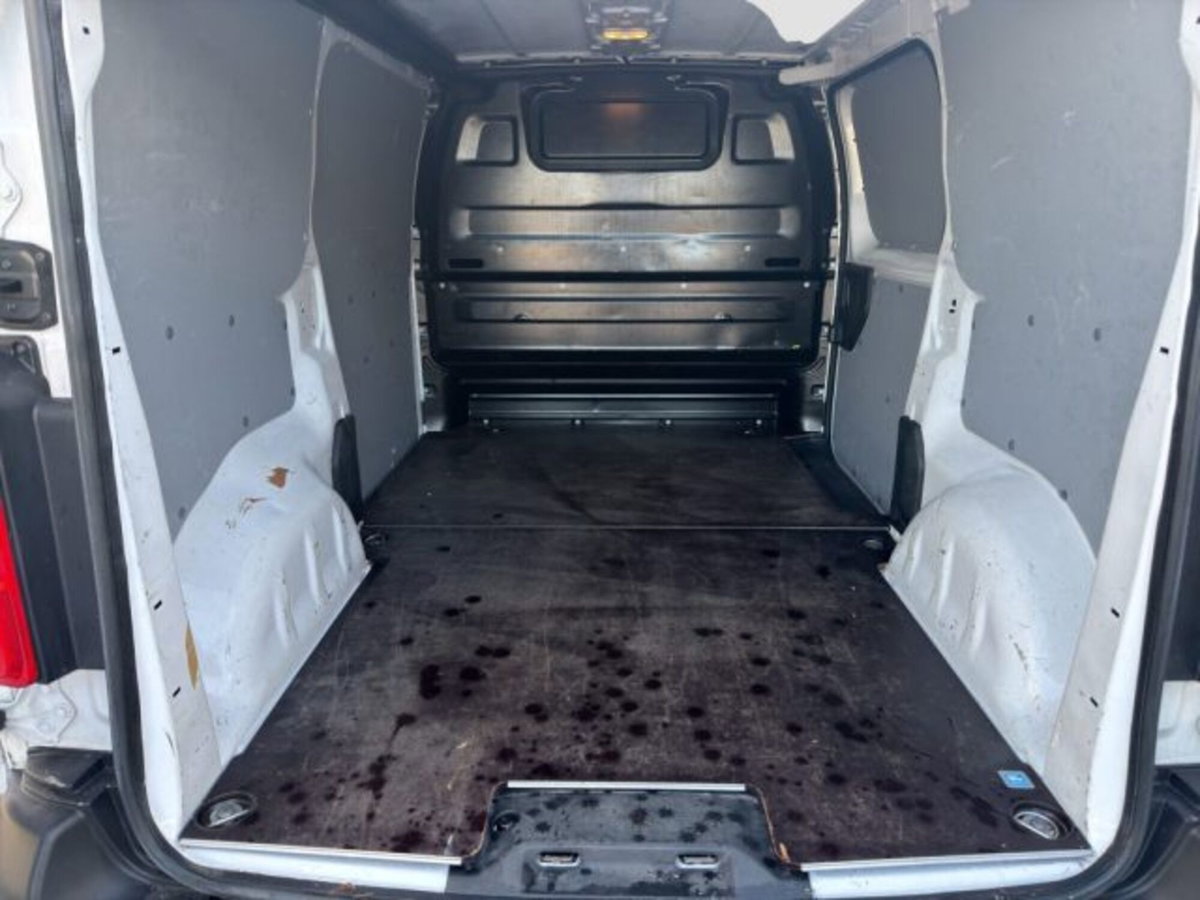 Fiat Scudo Furgone ce 1.5 bluehdi 120cv L3H1 (5)