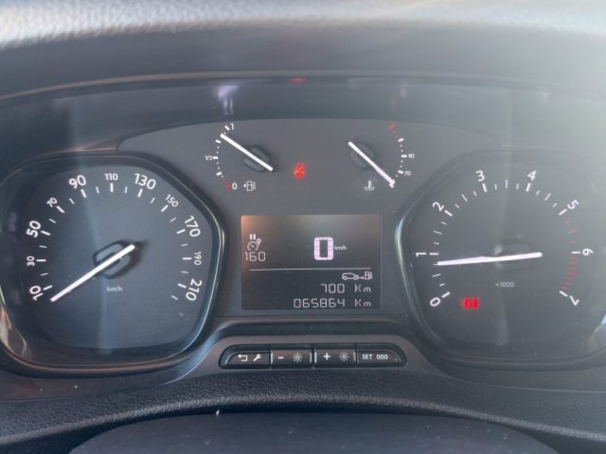 Fiat Scudo Furgone ce 1.5 bluehdi 120cv L3H1 (6)