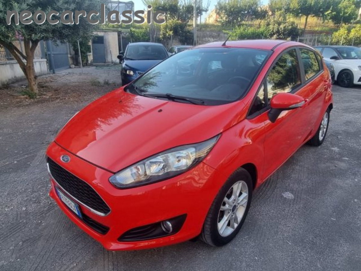 Ford Fiesta 1.0 EcoBoost 100CV 5 porte Titanium (2)