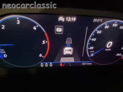 Volkswagen T-Roc 2.0 tdi R-Line 115cv (15)