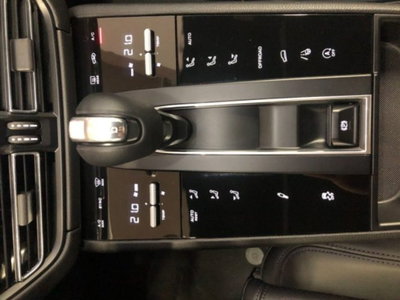 Porsche Macan 2.0 265cv pdk (17)